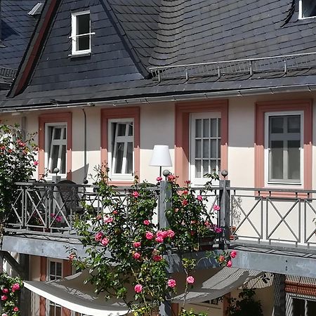 Kuenstler Ferienwohnung Am Weilburger Schloss, Marktplatz 9 Екстер'єр фото